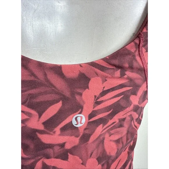 (B3)Lululemon Align Tank Cropped Top Sz 6 Built-in-Bra Spray Leaf Firrside Red - Picture 8 of 11